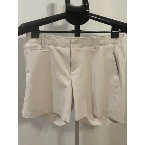 NWT Under Armour Khaki heatgear UPF 30 Shorts size 4 - Picture 1 of 7